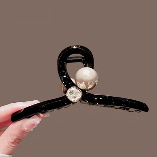 2020年春季 大号珍珠鲨鱼夹高级感百搭水钻发夹简约亮面盘发夹 新款