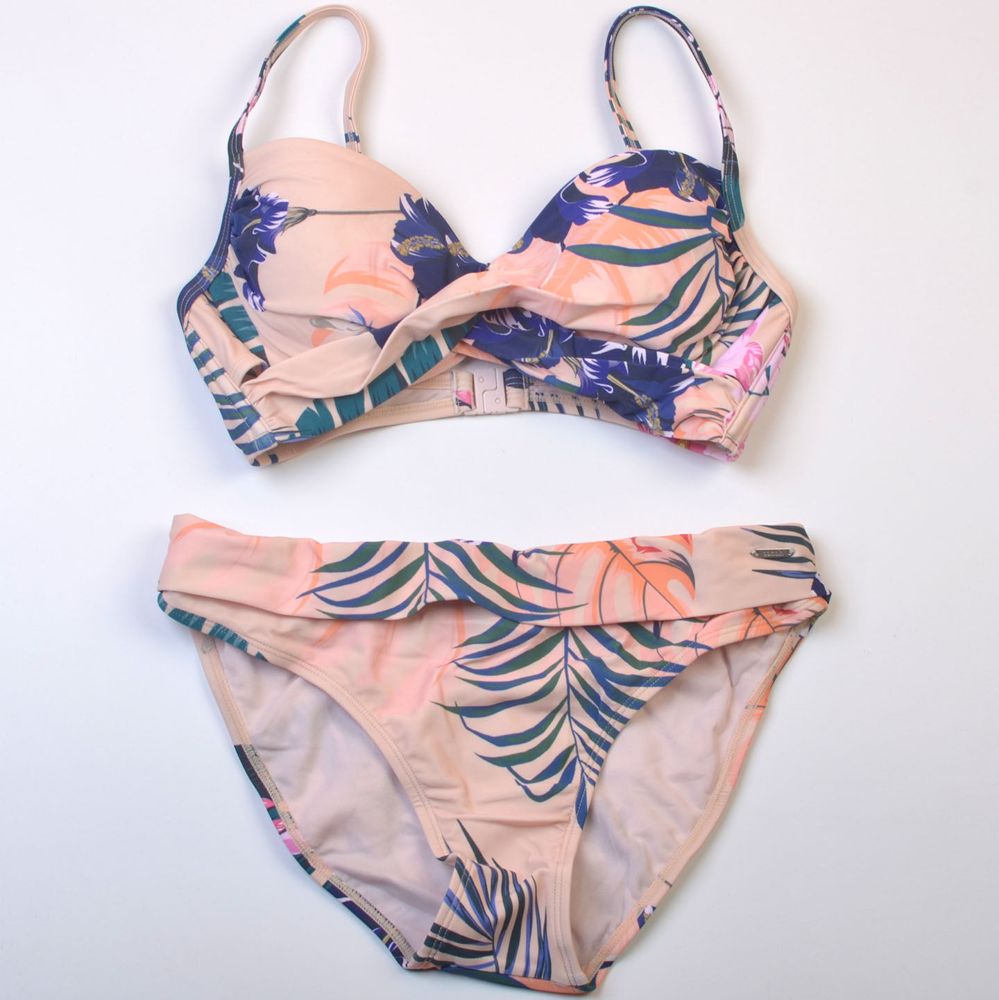 荷兰设计师品牌Bom*印花大胸聚拢分体泳衣性感显瘦比基尼套装女款,运动/瑜伽/健身/球迷用品,比基尼,淘宝优惠券,粉丝福利购,淘宝优惠卷