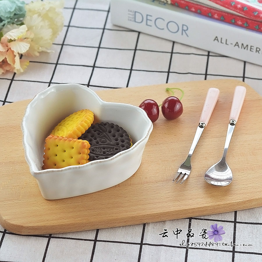 包邮出口陶瓷餐具心形烤碗甜品碗儿童碗凉菜碟创意烘焙模具坚果碟