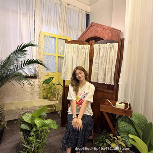 原创发泡花朵印花短袖 设计刺绣上衣 t恤女夏新款 甜美小衫