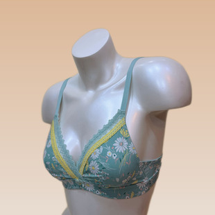 内衣女超薄文胸大胸显小胸罩夏季 三角杯比基尼法式 75B 独款