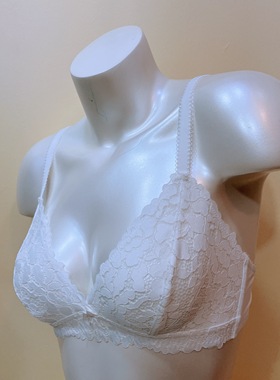 超薄内衣女法式无钢圈蕾丝文胸比基尼胸罩大胸显小显胸小薄款75BC