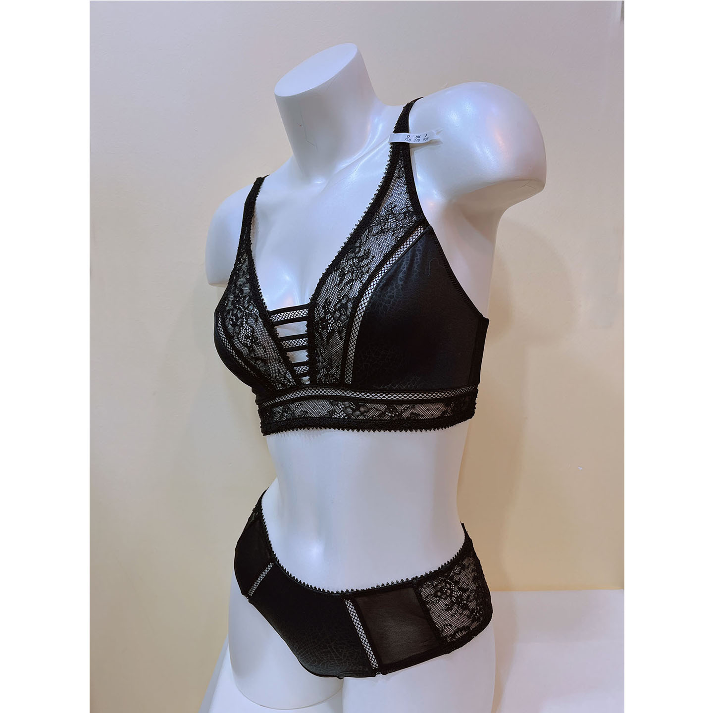 75B孤品法式内衣套装薄款显胸小全罩杯性感透文胸无钢圈胸罩低腰