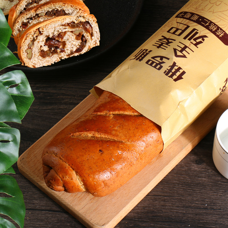 俄罗斯全麦大列巴新疆无蔗糖果仁坚果全麦面包杂粮粗粮吐司早餐