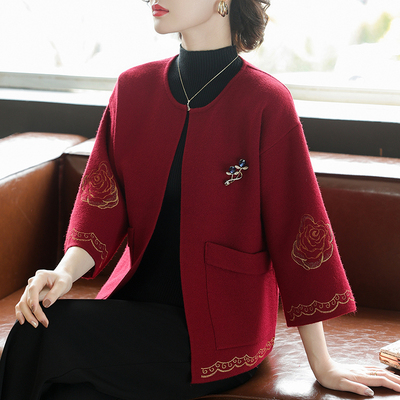中老年妈妈秋装短款针织开衫外套女春秋上衣喜婆婆婚宴装礼服红色