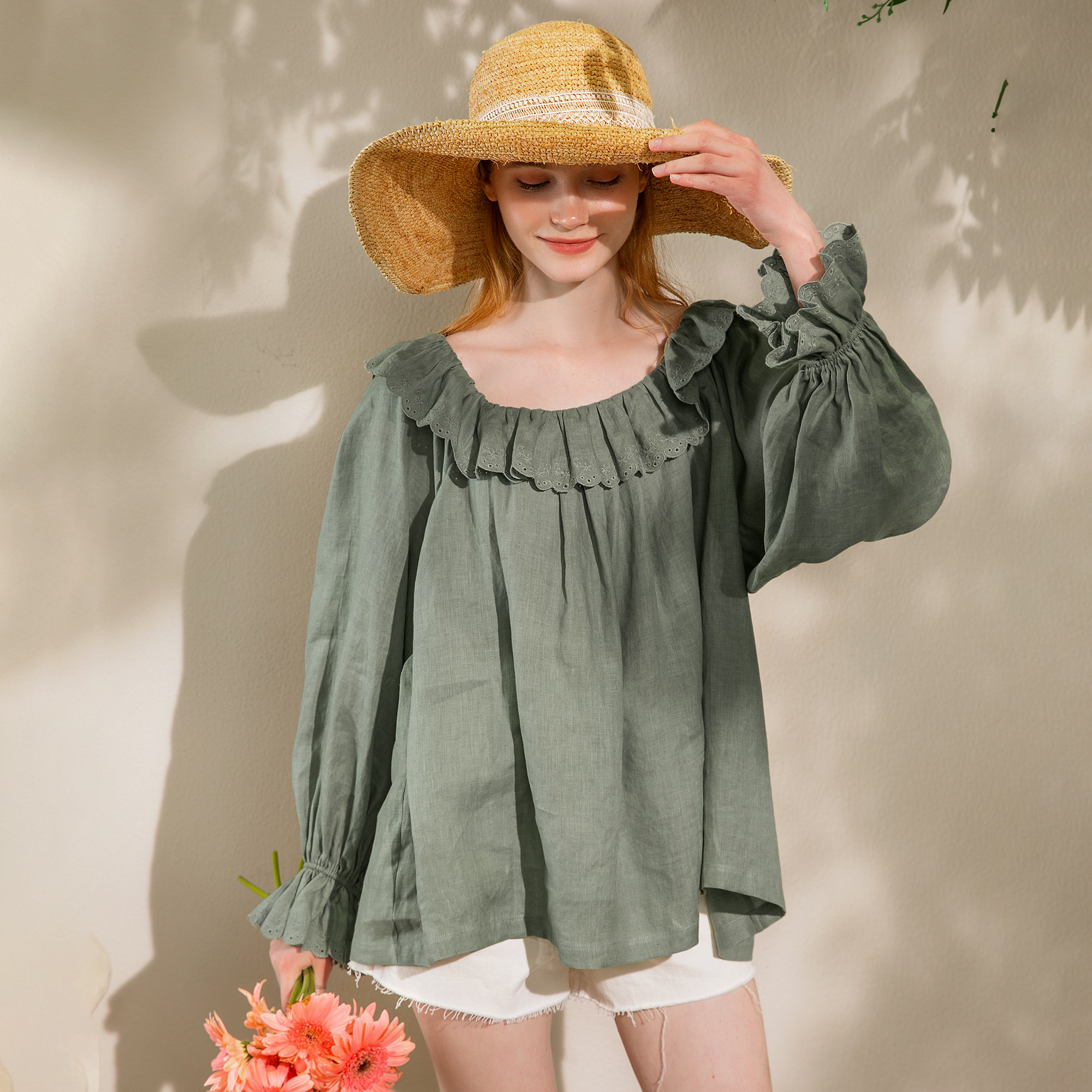 米可帛恩春秋新款果绿色亚麻绣花娃娃衫浪漫法式衬衫宽松衬衣女装
