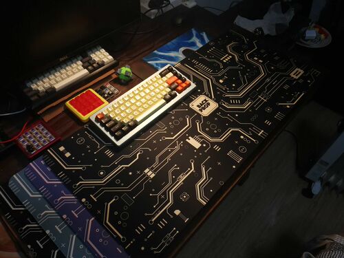 Designer Authorized ''Doro Customized Keyboard'&