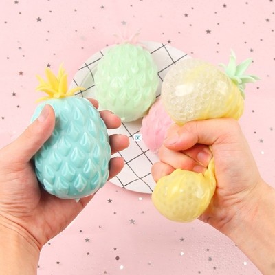 Fun SoFT PineAPPle AnTi STReSS BAll STReSS RelieveR Toy FoR