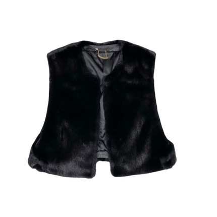 2025新款进口小母貂披肩短款背心貂皮大衣马甲气质水貂皮草坎肩女