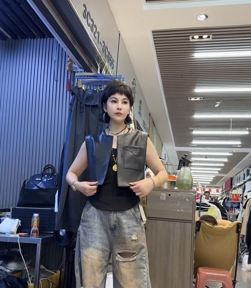 网红新款真皮马甲女短款绵羊皮无袖坎肩外搭百搭休闲马夹上衣潮品
