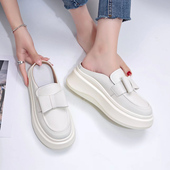 拖鞋 外穿平底增高厚底真皮蝴蝶结一脚蹬包头半拖小白鞋 女夏季 时尚