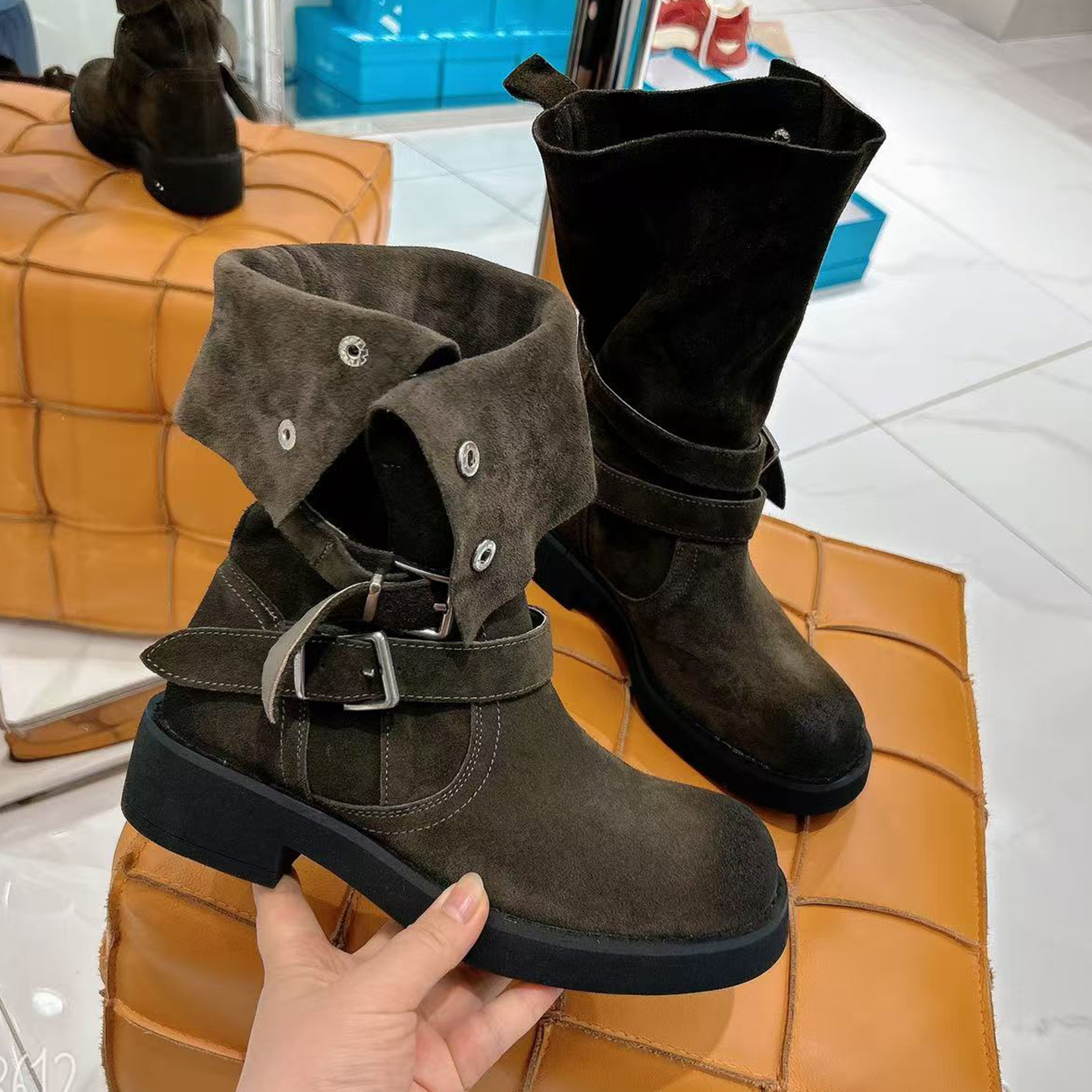 真皮百搭皮带扣粗跟英伦风骑士靴