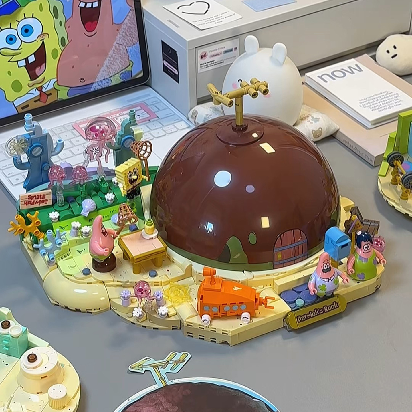 AREAX砖区积木海绵宝宝派大星的石头屋手工拼装玩具生日圣诞礼物