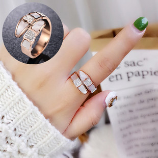 时尚不掉色钛钢蛇形食指戒指环女小众设计轻奢高级感2025新款爆款