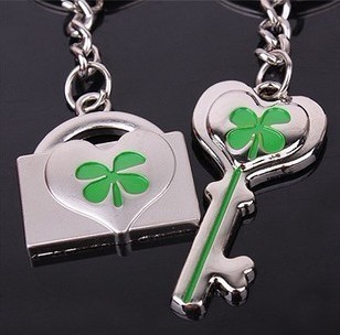 日韩国简约合金饰品学生情侣男女可爱卡通钥匙扣/圈/链挂件礼物