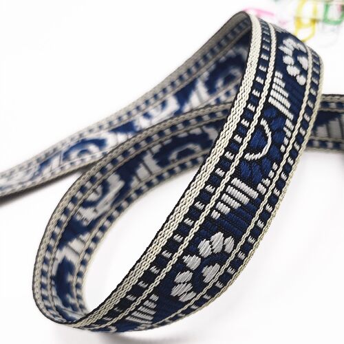 民族风黑底藏青米花边织带服装裤