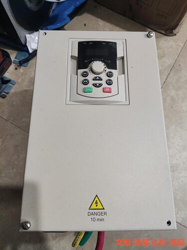 大元变频器22kw  300f -t4-0022-ba.议价