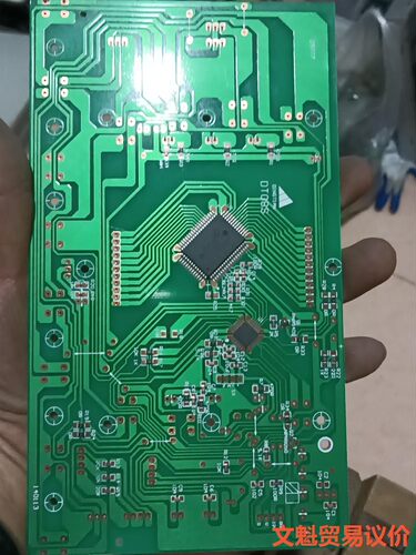 STM8S903K3T6C     HT1622 一张板两个,议价.