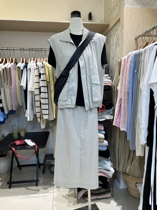 十三行夏季新款韩版宽松两件套套装立领马甲外套+高腰工装半身裙