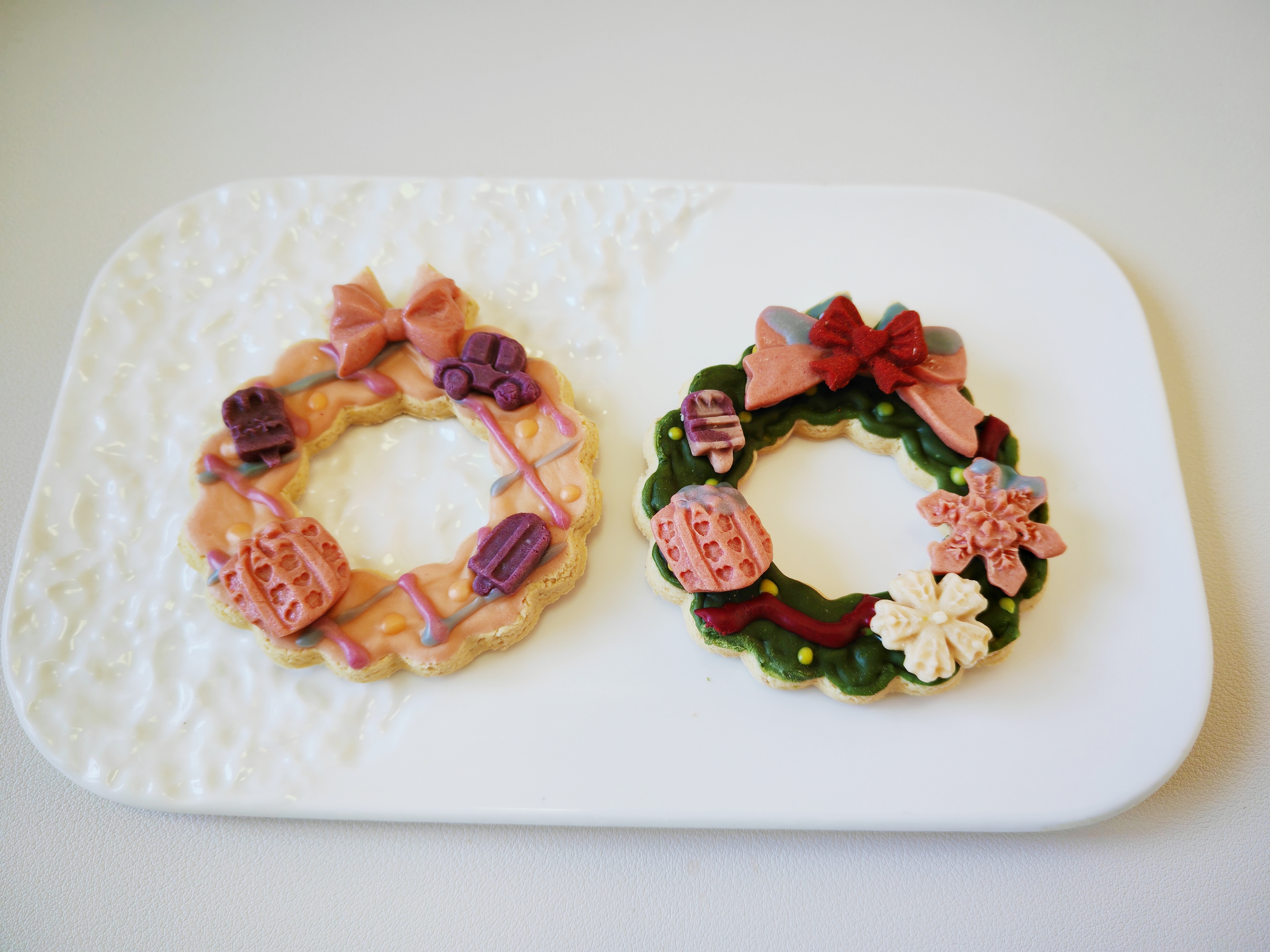 宠物零食纯手工自制无添加磨牙大花环淋面饼干狗狗奖励互动零食