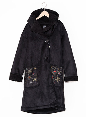 scolar丝柯乐 前两口袋绣花内仿羊羔绒连帽长袖长款外套  173456