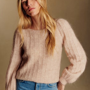 法单se醇元尾客供康宝来Baby细幼马海毛一字领毛衣灯笼袖套头毛衣