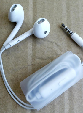 适用OPPO Reno 2 3 4se 5 R17 R15 A55s A36 A57 A96 A97原装耳机