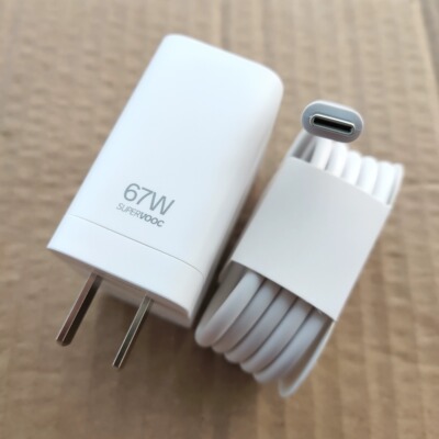 适用realme真我12Pro 10Pro + 至尊版67W原装11Pro超级闪充充电器