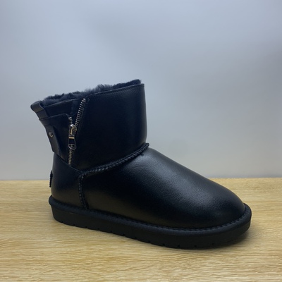 加厚雪地靴短靴正品休闲保暖冬季