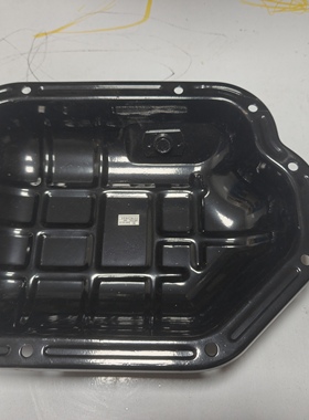 日产风度A33/A32/公爵Y33发动机油底壳，全新原厂清货，实物图