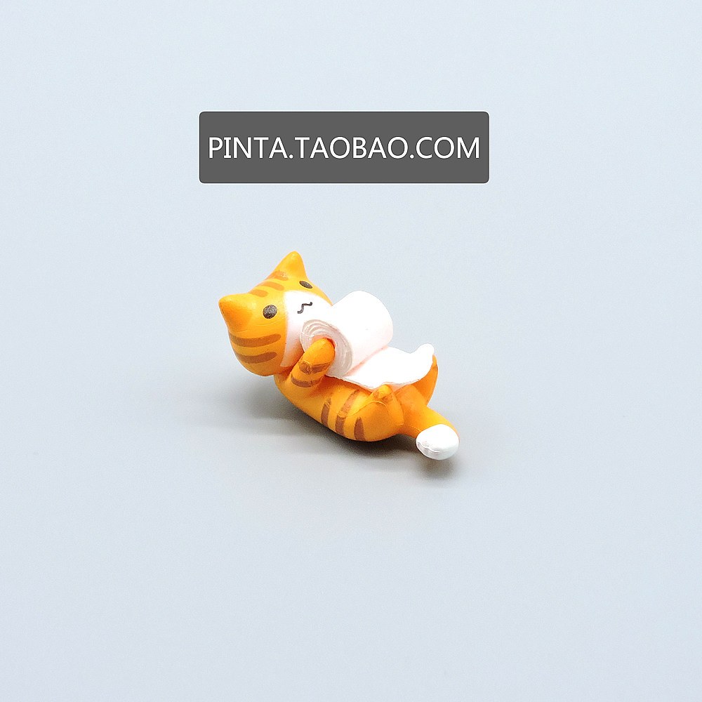 躺着卷纸小黄猫高约办公桌玩偶