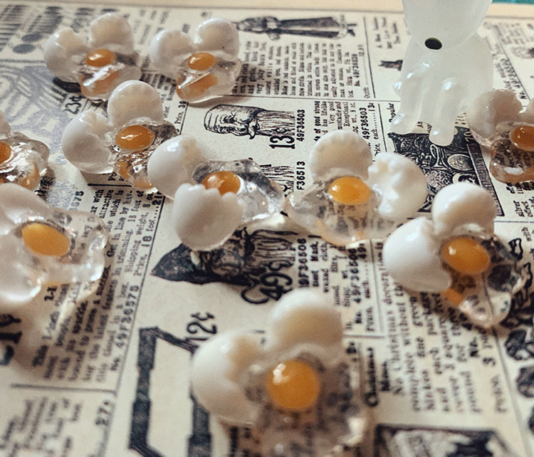 日本食玩小摆件 打破的鸡蛋 微缩模型 微距场景拍摄道具 单个价