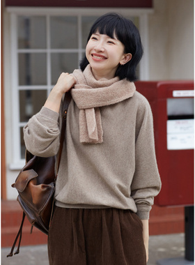 忘城M1174座/雪落庭院/2023冬新品100%山羊绒软糯V领套头羊绒衫女