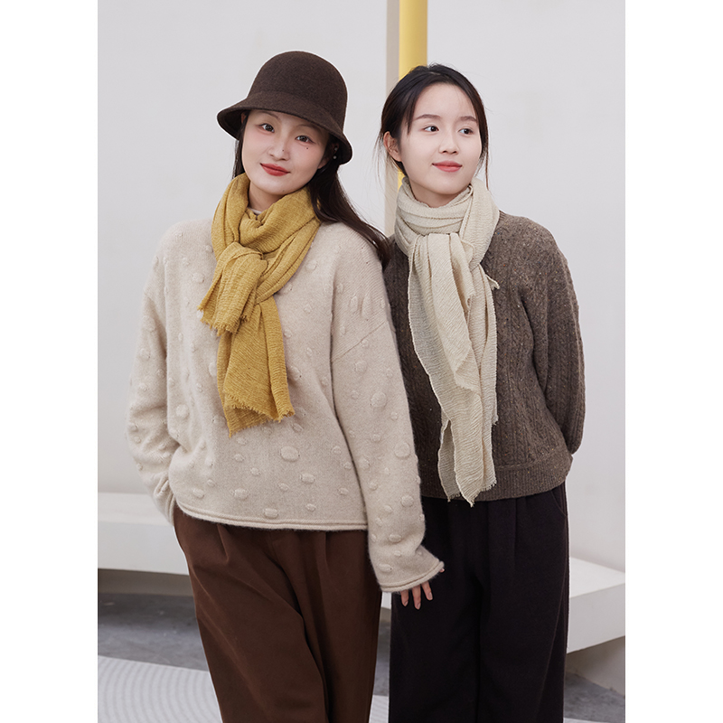 秋冬季节文艺复古女围巾