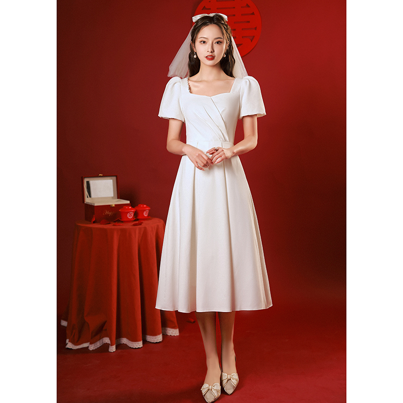 优雅A字裙纯色钉珠礼服