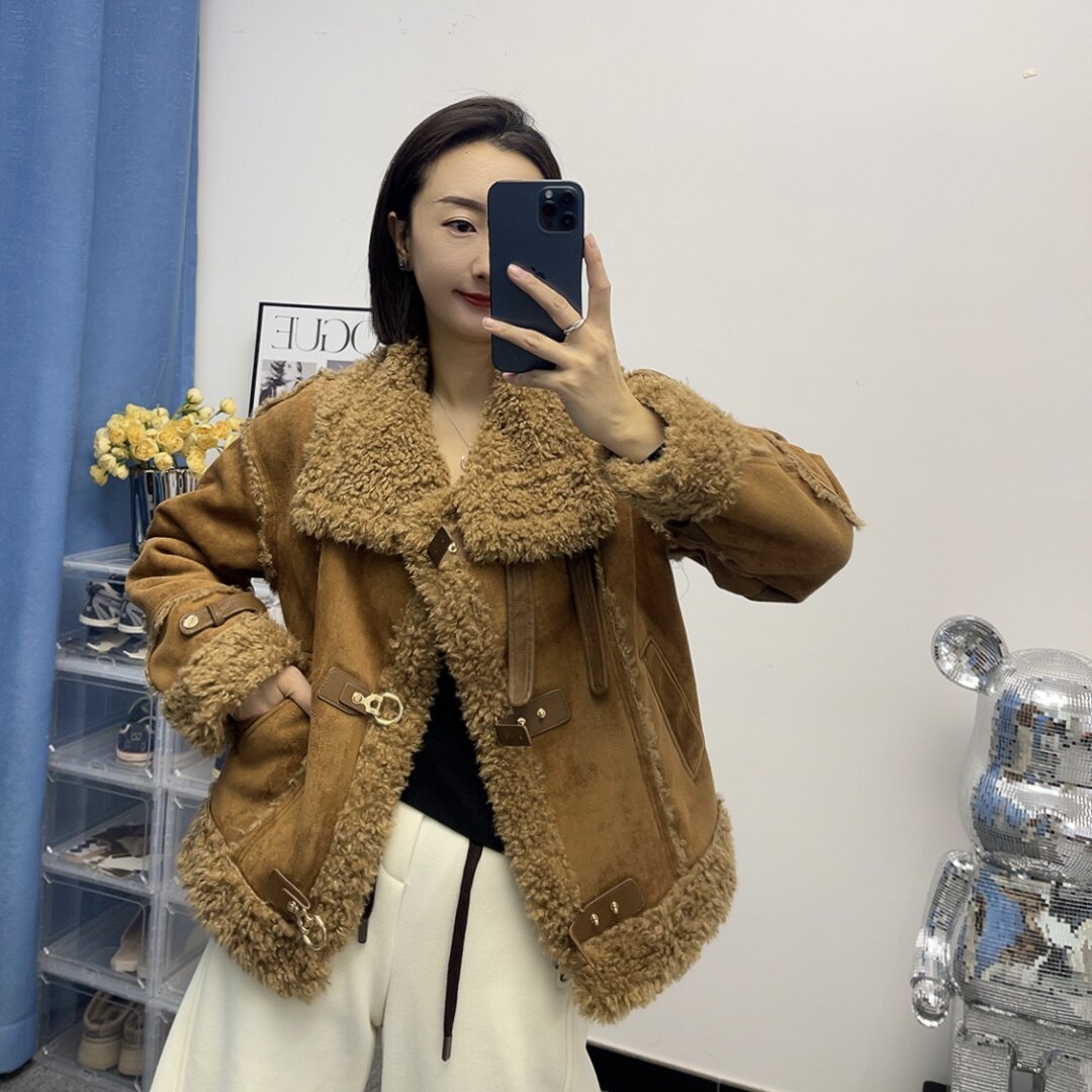欧洲站冬季韩版休闲加厚保暖皮毛一体外套女时尚短款仿羊羔毛棉服