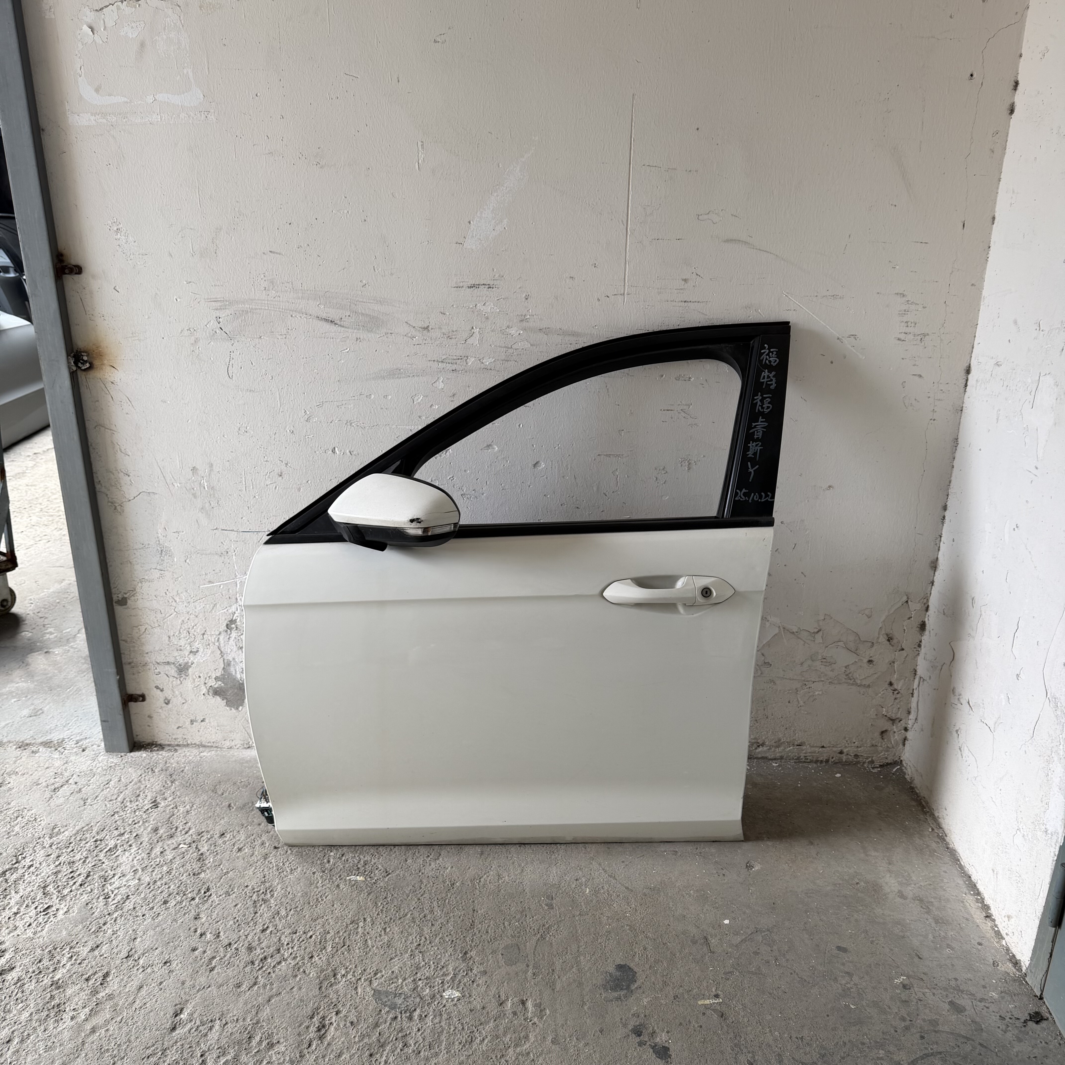 福特福睿斯拆车件车门总成左前门左后门右前门右后门尾盖纯原厂