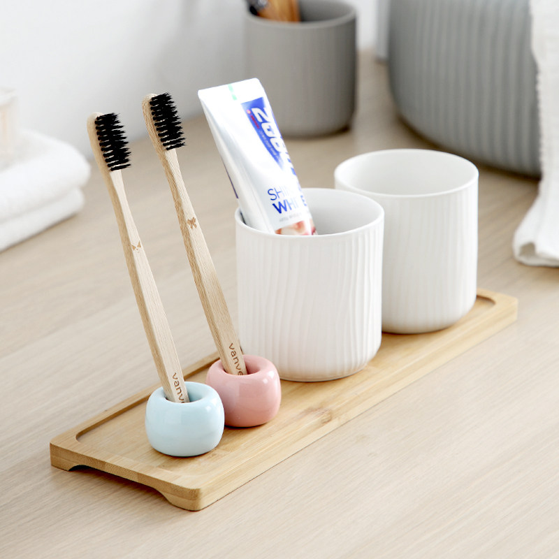 家用陶瓷牙刷座牙具座创意牙刷架情侣牙刷洗涑漱口杯置物瓷托座架,家庭/个人清洁工具,牙刷架/牙具座,淘宝优惠券,粉丝福利购,淘宝优惠卷