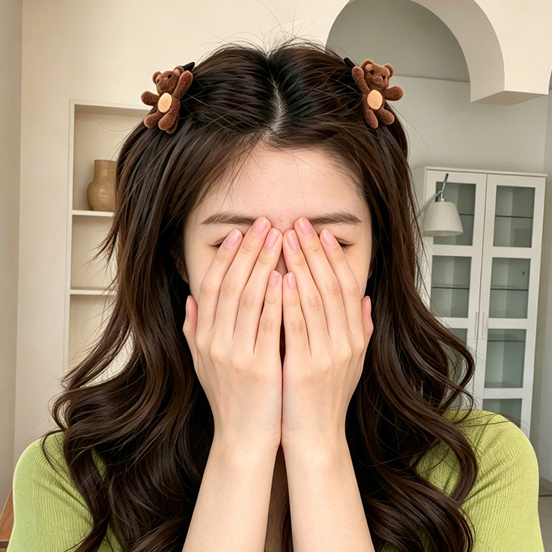 可爱小熊刘海边夹女2026新款发夹一字夹小号发量少无痕发卡鸭嘴夹图片