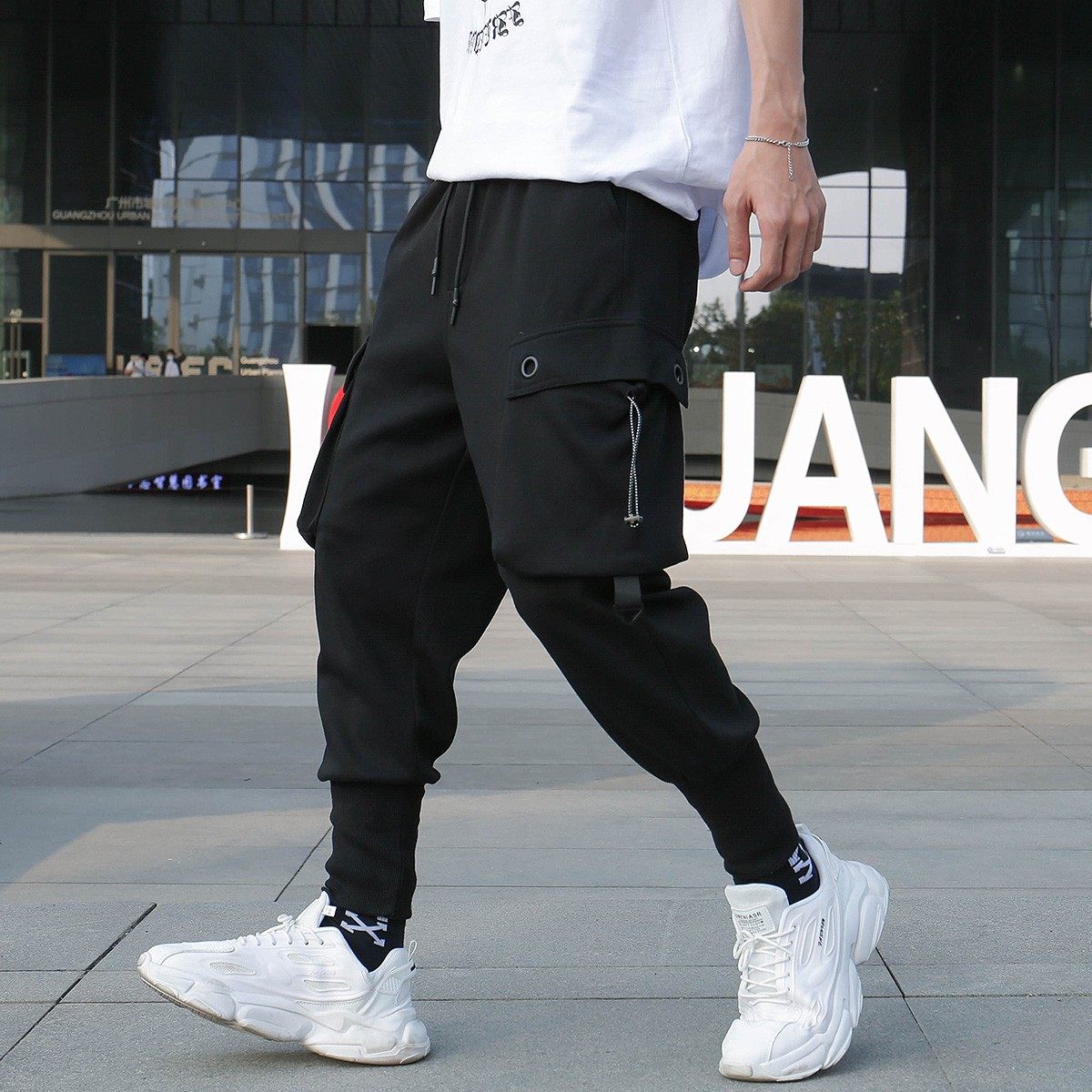 春季潮牌宽松束脚工装裤男大码萝卜裤收腿运动篮球卫裤哈伦长裤子