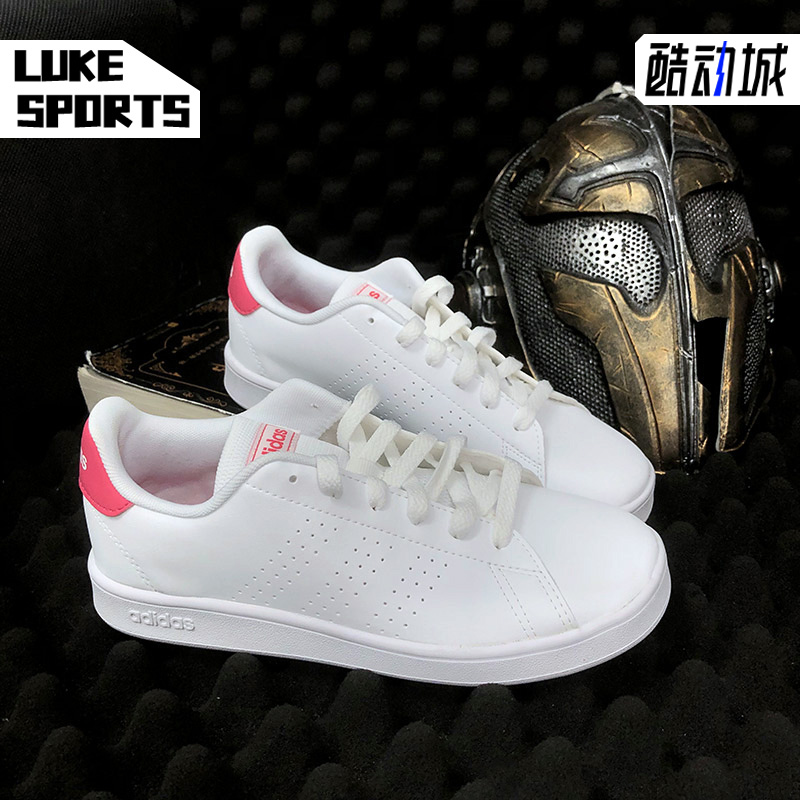 阿迪达斯大童经典小白运动鞋