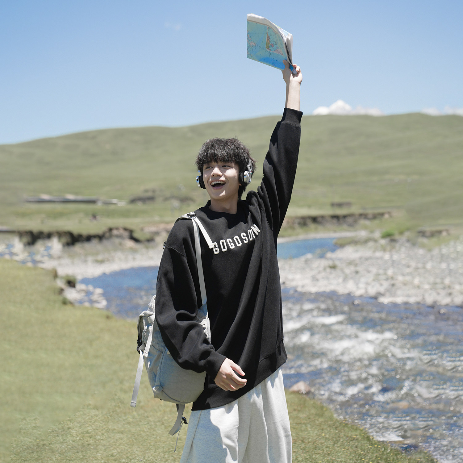 GOGOSOON卫衣男生400g新款春秋休闲宽松字母立体刺绣套头上衣潮Q