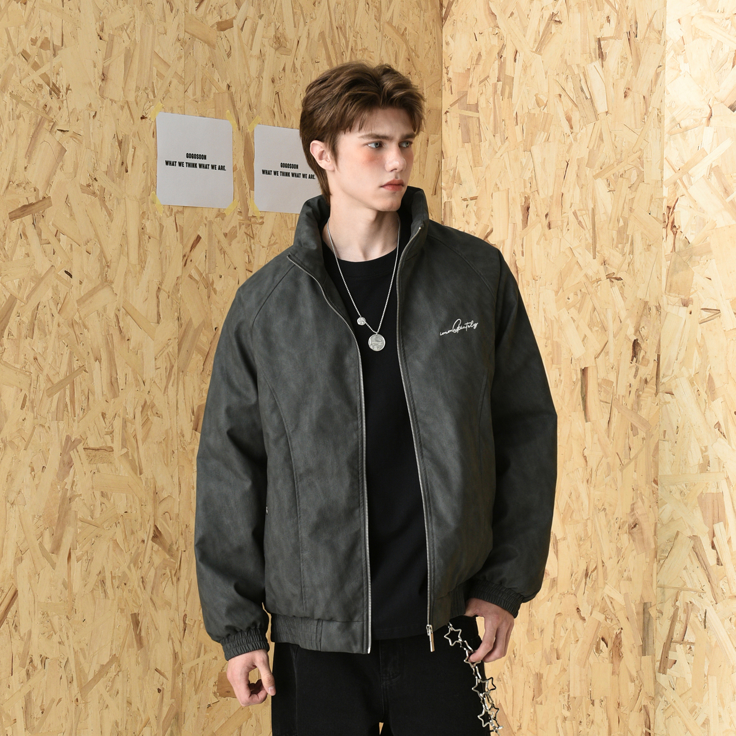 GOGOSOON羽绒服男2025新款冬季外套立领PU皮衣个性宽松刺绣复古Q
