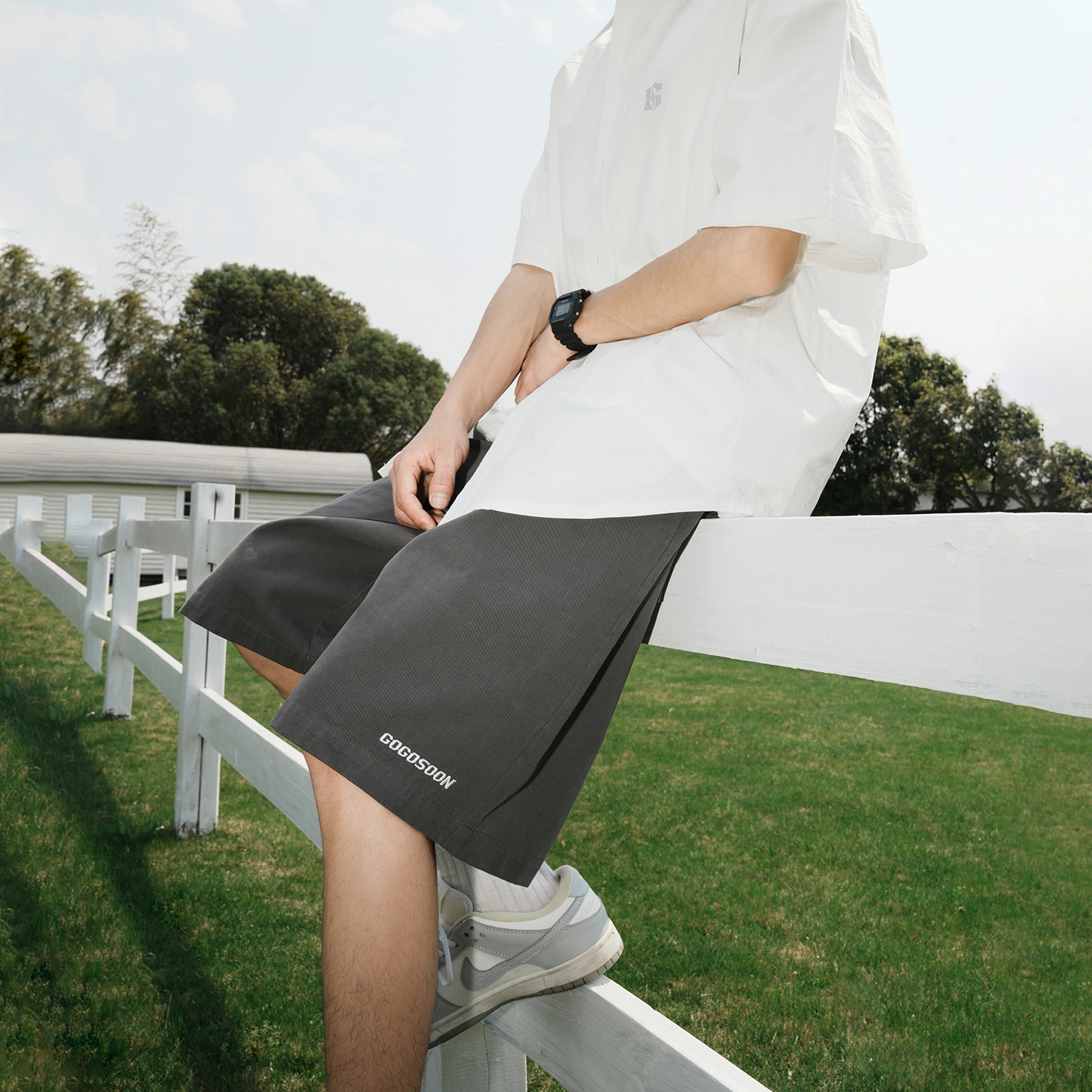 GOGOSOON夏季新款休闲短裤285g男logo刺绣半松紧腰宽松直筒五分Q