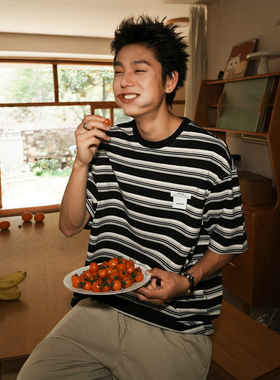 GOGOSOON晴天条纹短袖T恤男夏季新款双缝贴标设计顺色圆领宽松潮Q