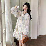 温柔风白色碎花长袖连衣裙女春秋超火好看高级小众V领收腰短裙子，女装连衣裙，2C059