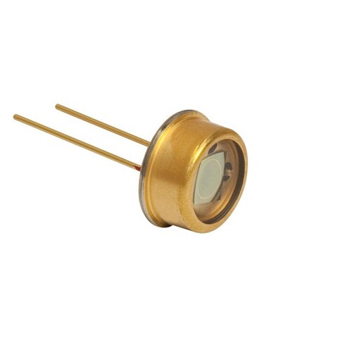 G10899-01K  金属封装TO5  感应范围 500-1700nm 峰值1550nm