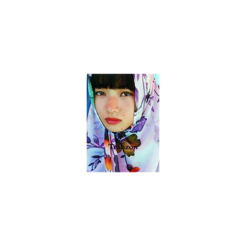小松菜奈首本写真集《特拉布宗》Ｔｒａｂｚｏｎ　小松菜奈１ｓｔ写真集 小松菜奈写真集原版引进图片