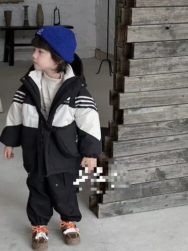 2026新款男童儿童洋气时髦三合一棉服外套加厚保暖潮送包