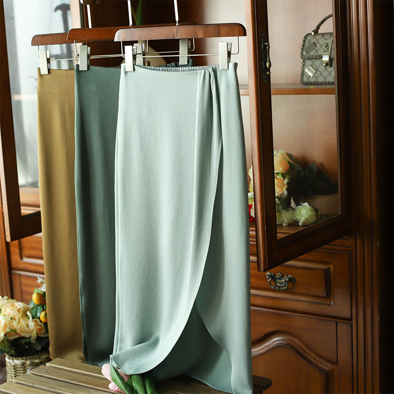 醋酸半身裙女中长款2025春季新款设计感高腰直筒裙开叉高级感裙子